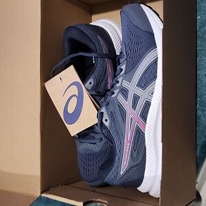 Womens Asics gel-content 8